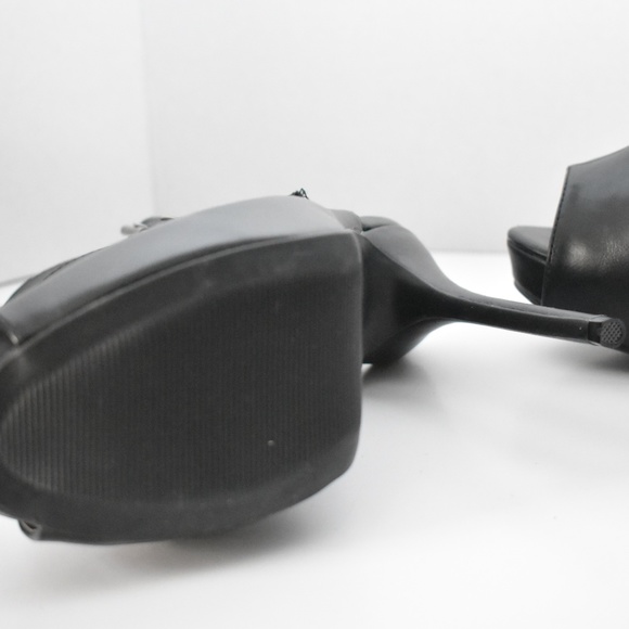 Peep toe booties - Picture 3 of 4